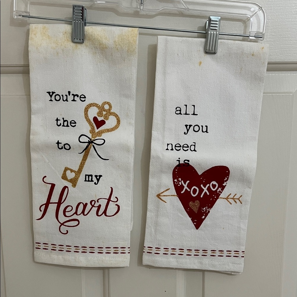 Kay Dee Designs Valentines Day Hand Towels (set of 2)